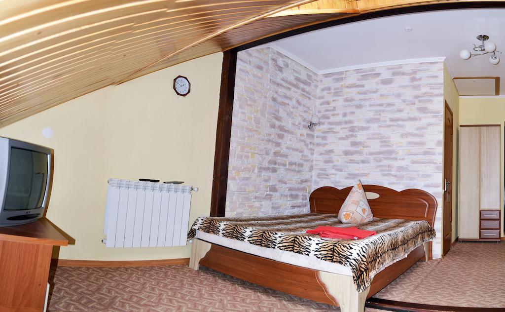 Hotel U Olega Трускавец Номер фото